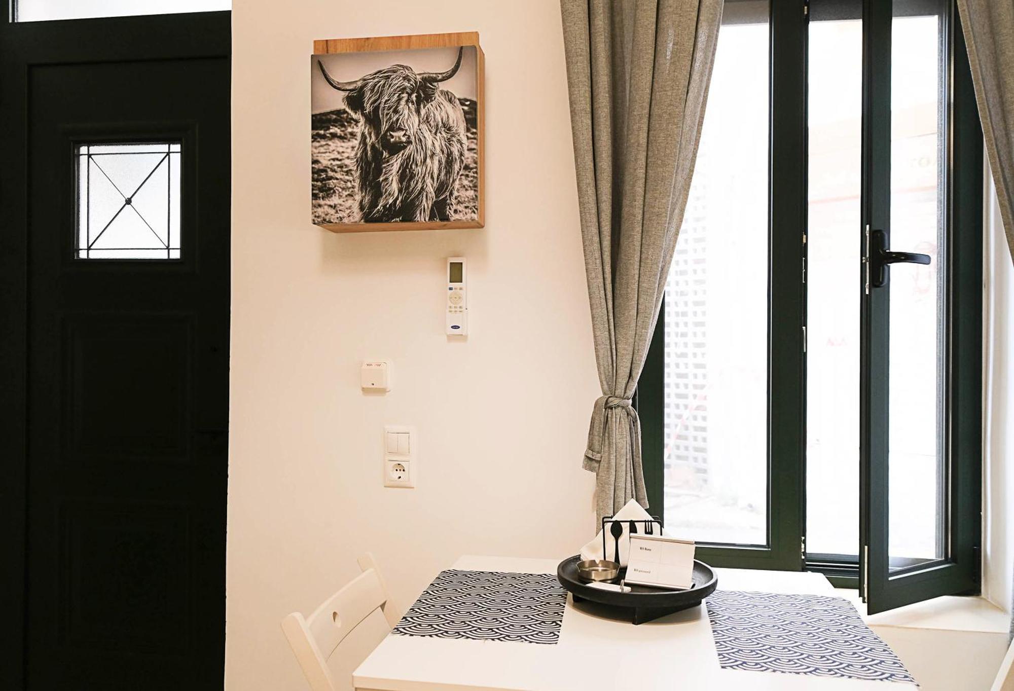 Irene Apartment & Irene Studio - City Center イラクリオン エクステリア 写真